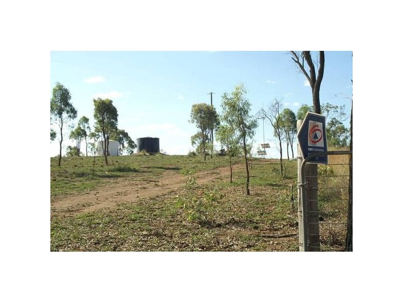 4 Dawson Highway, Biloela QLD 4715