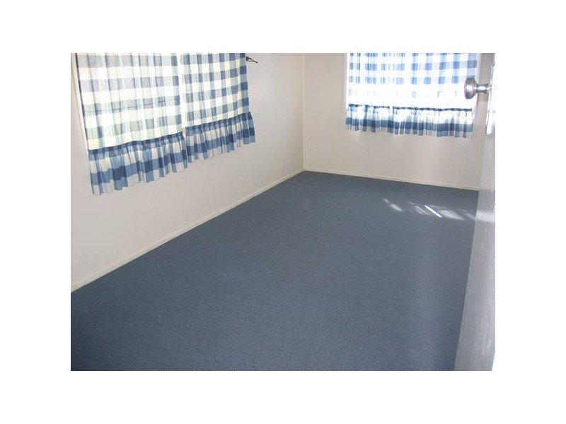 48 Nobbs, Moura QLD 4718