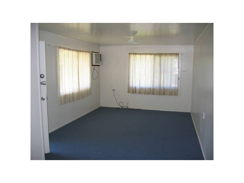 48 Nobbs, Moura QLD 4718