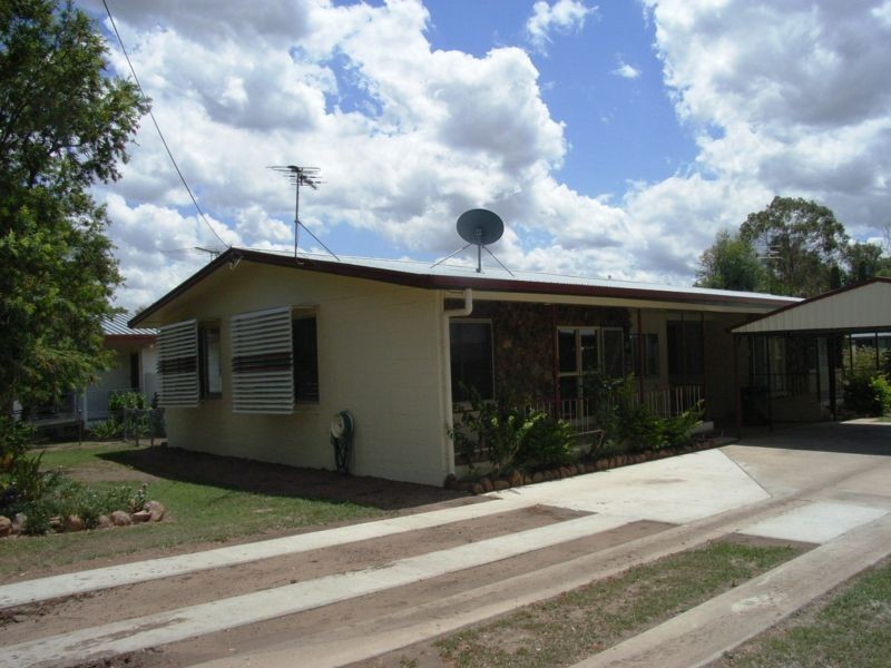 1/16 Benn Street, Biloela QLD 4715