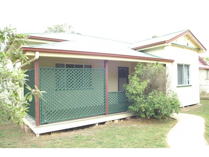 73 Kroombit Street, Biloela QLD 4715