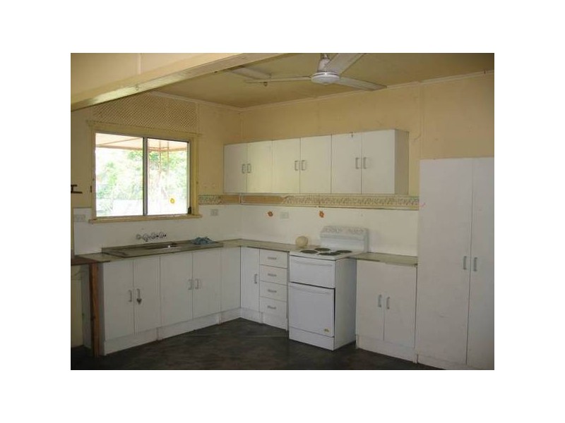 3 Castle Street, Theodore QLD 4719