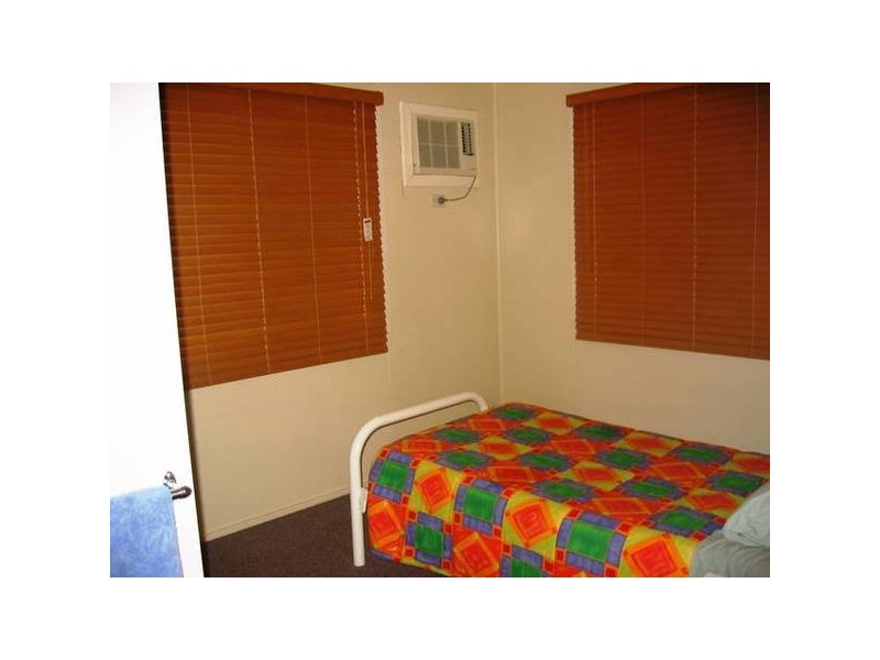 11 Becker Street, Moura QLD 4718