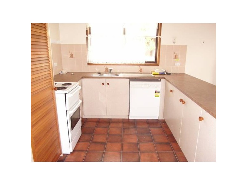 54 Lawrence Street, Biloela QLD 4715
