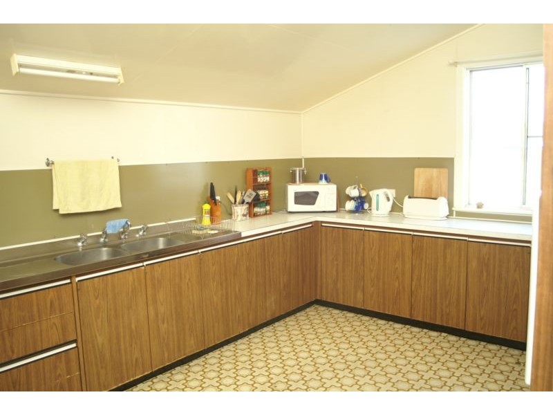38 Kroombit Street, Biloela QLD 4715