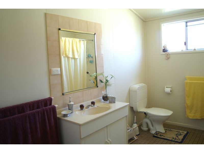 38 Kroombit Street, Biloela QLD 4715