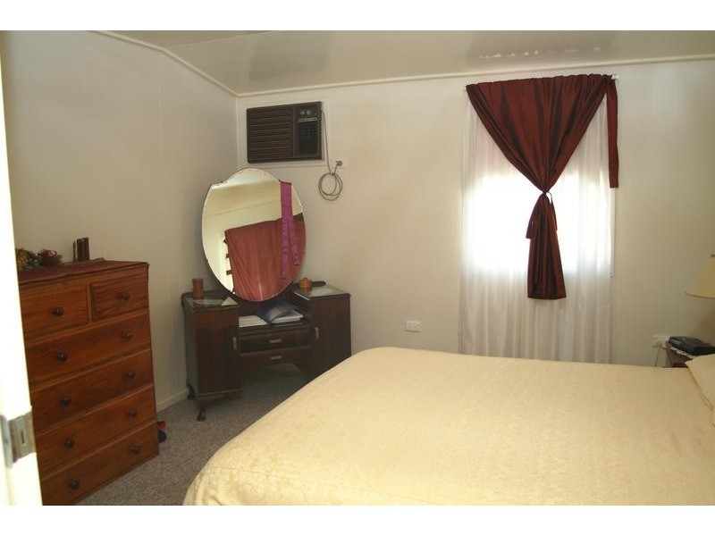 38 Kroombit Street, Biloela QLD 4715
