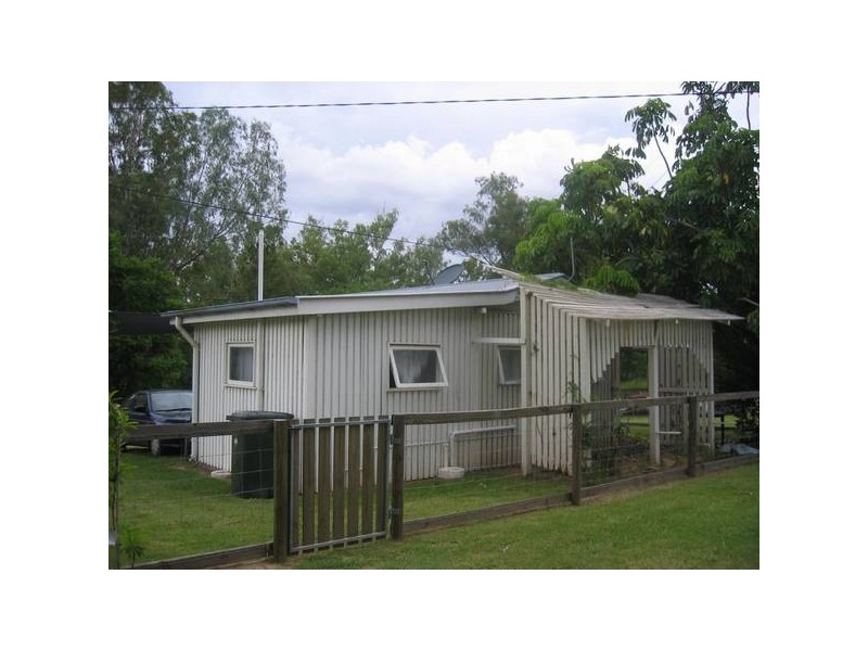 12-14 The Boulevard, Theodore QLD 4719