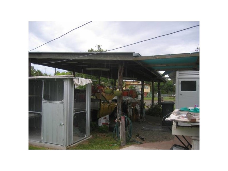 12-14 The Boulevard, Theodore QLD 4719