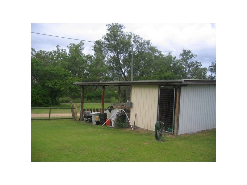 12-14 The Boulevard, Theodore QLD 4719