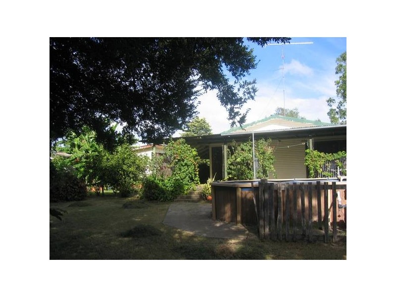 16 Castle Street, Theodore QLD 4719