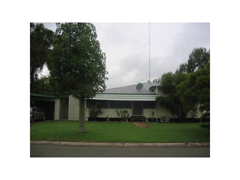 20 Eleventh Avenue, Theodore QLD 4719