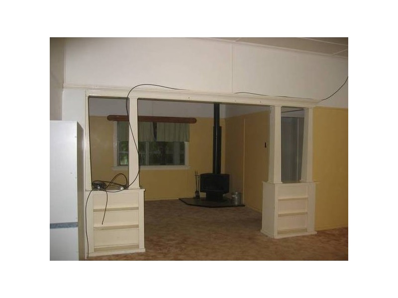 20 Eleventh Avenue, Theodore QLD 4719