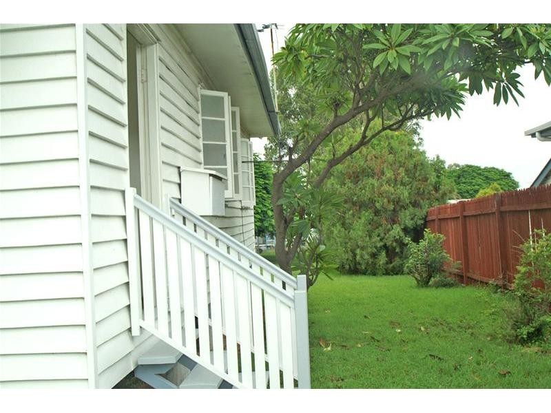 4 Rainbow Street, Biloela QLD 4715