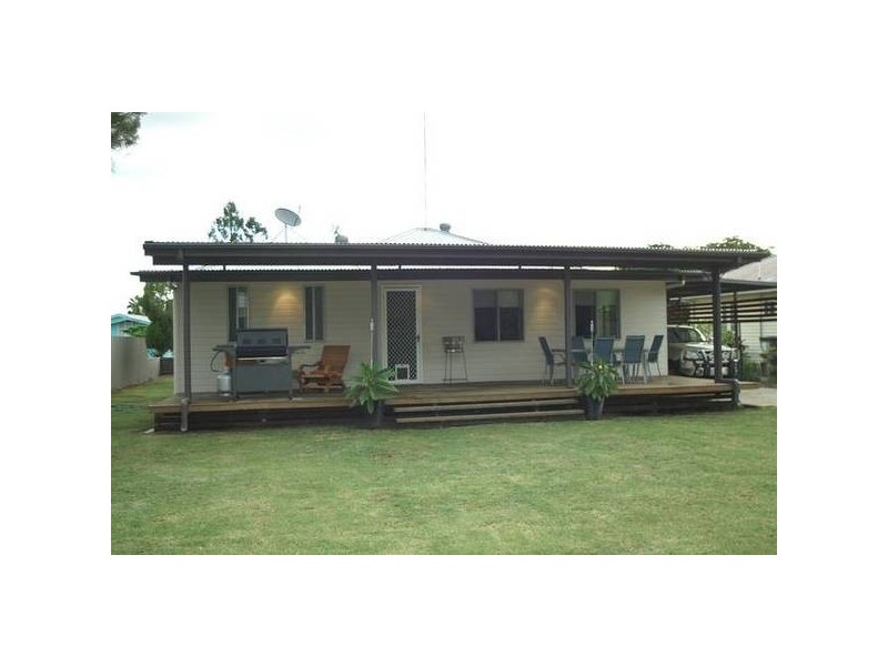 84 Bell Street, Biloela QLD 4715