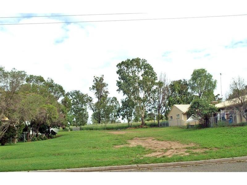 24 Archer Street, Biloela QLD 4715