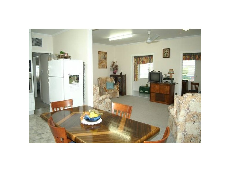 16 Kroombit Street, Biloela QLD 4715