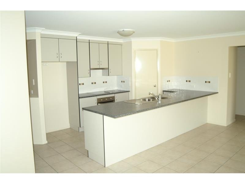 SP165456 23 Michael Drive, Biloela QLD 4715