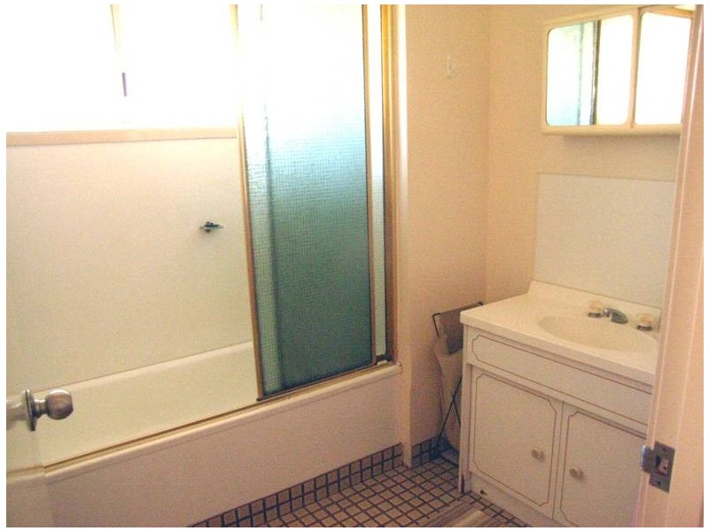 11 Spier Street, Biloela QLD 4715