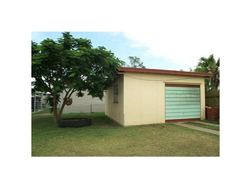 9 Washpool Street, Biloela QLD 4715