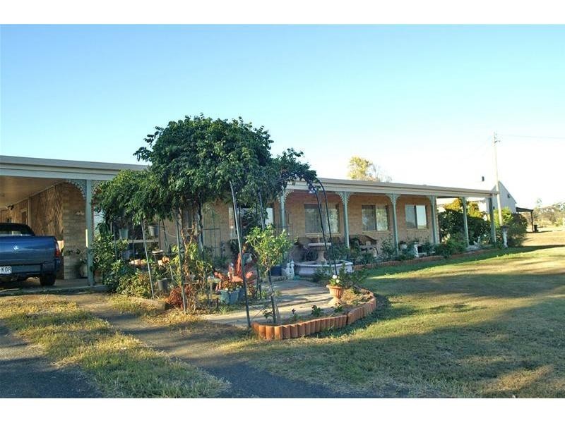18 Blanches Road, Thangool QLD 4716