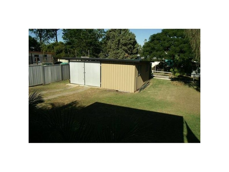 20 Barrett Street, Biloela QLD 4715