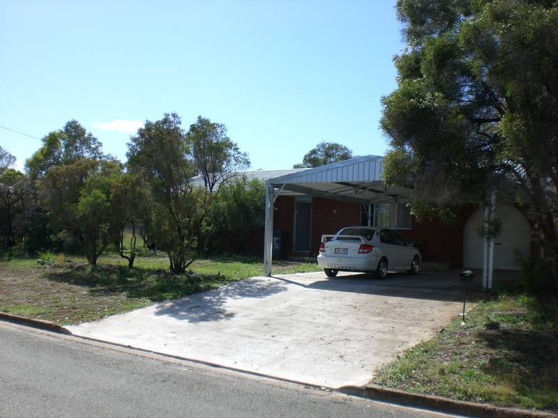 15 Lawrence Street, Biloela QLD 4715