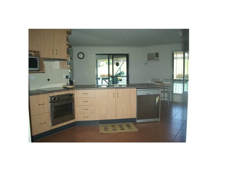 3 Paroz Crescent, Biloela QLD 4715