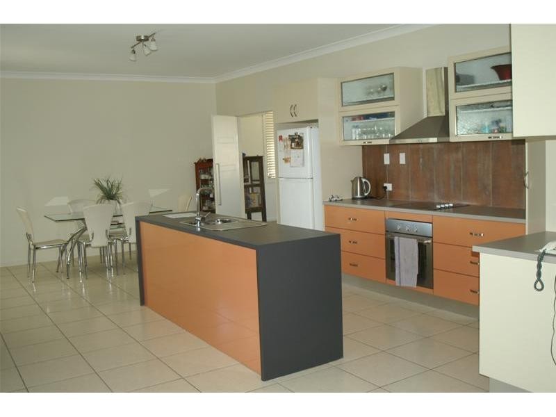 32 Michael Drive, Biloela QLD 4715