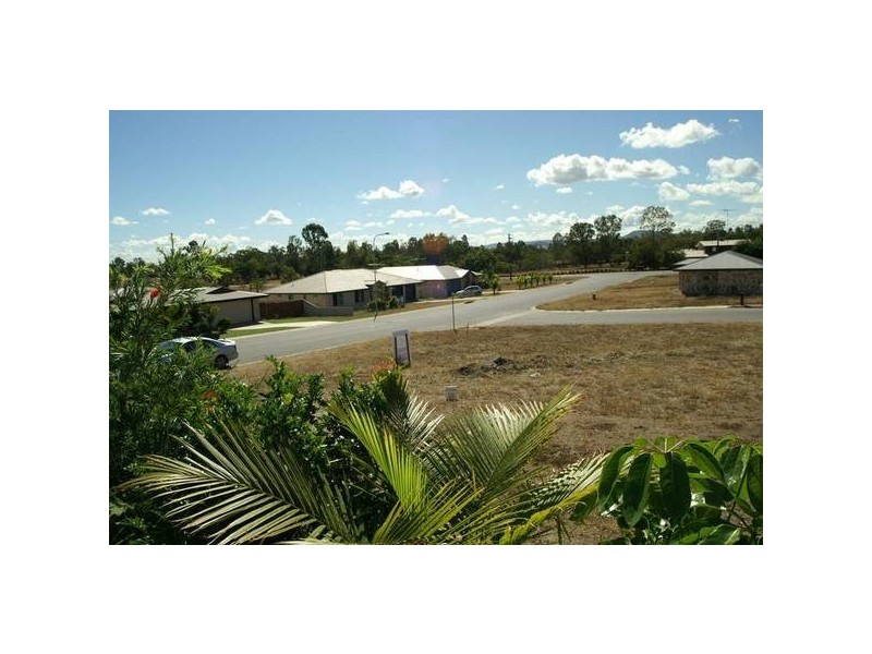 32 Michael Drive, Biloela QLD 4715