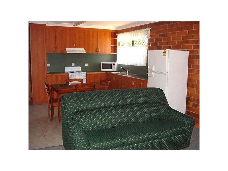 1 & 2/132 Kariboe Street, Biloela QLD 4715