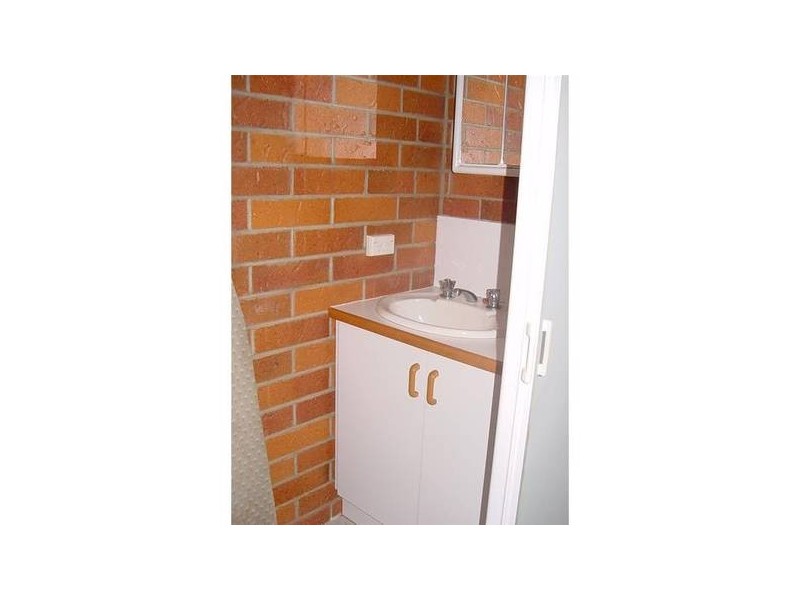 1 & 2/132 Kariboe Street, Biloela QLD 4715