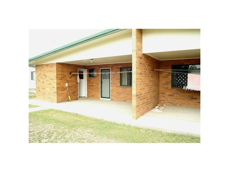 1 & 2/132 Kariboe Street, Biloela QLD 4715