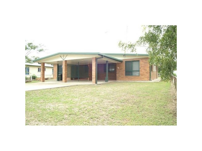 1 & 2/132 Kariboe Street, Biloela QLD 4715