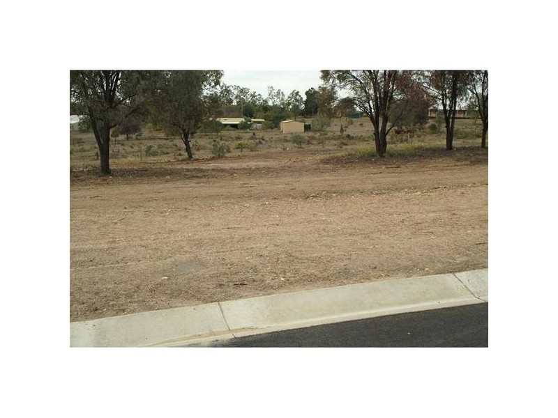 28 Valley View Drive, Biloela QLD 4715