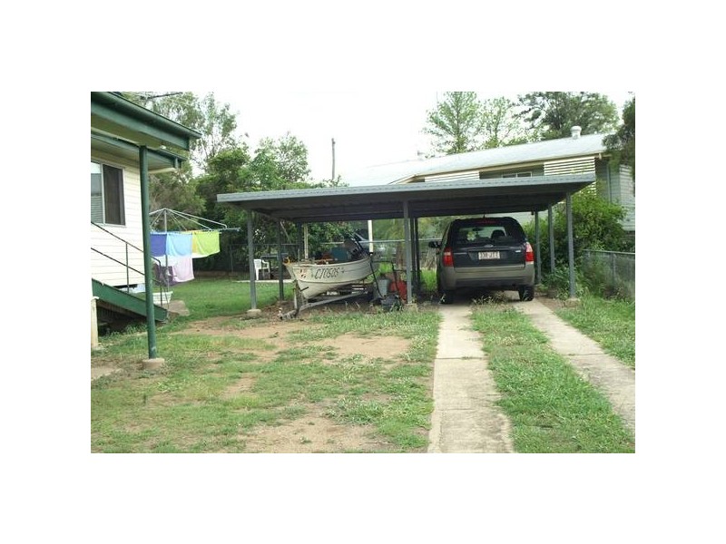 21 Castle Street, Biloela QLD 4715