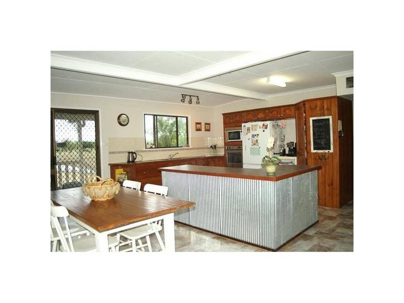 31 Leslie Street, Thangool QLD 4716