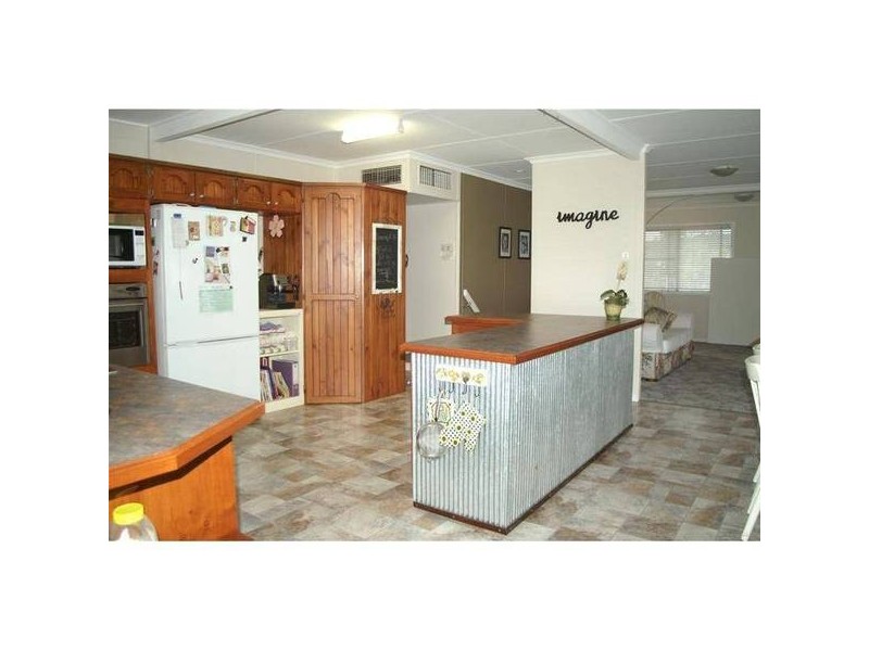 31 Leslie Street, Thangool QLD 4716