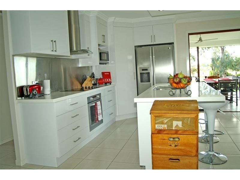 25 Michael Drive, Biloela QLD 4715