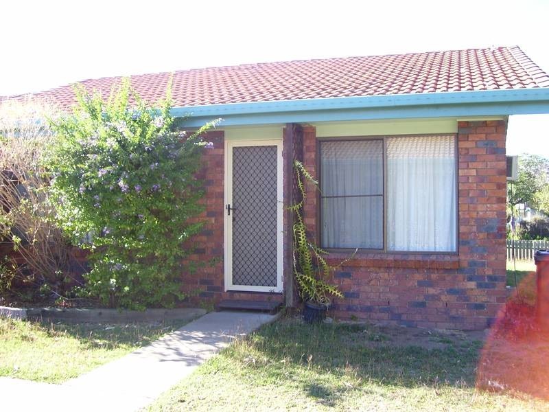 3/65 Bell Street, Biloela QLD 4715