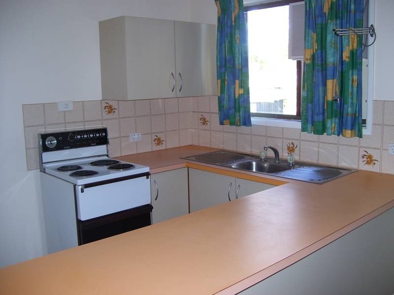 3/65 Bell Street, Biloela QLD 4715