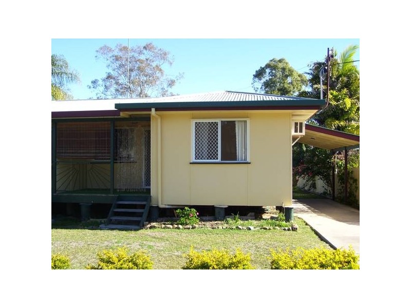 2/109 Kroombit Street, Biloela QLD 4715