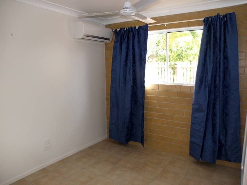 2/36 Lawrence Street, Biloela QLD 4715