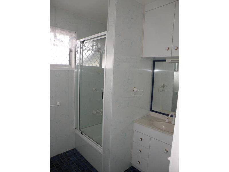 30 Collins Street, Biloela QLD 4715