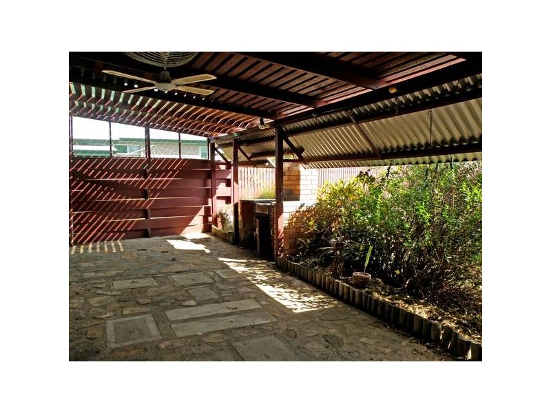 30 Collins Street, Biloela QLD 4715