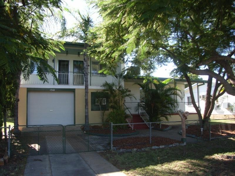 150 Kroombit Street, Biloela QLD 4715