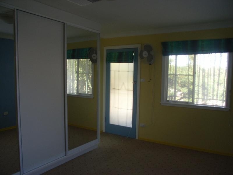 150 Kroombit Street, Biloela QLD 4715