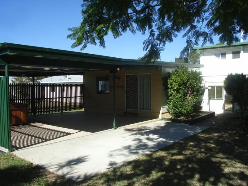 150 Kroombit Street, Biloela QLD 4715