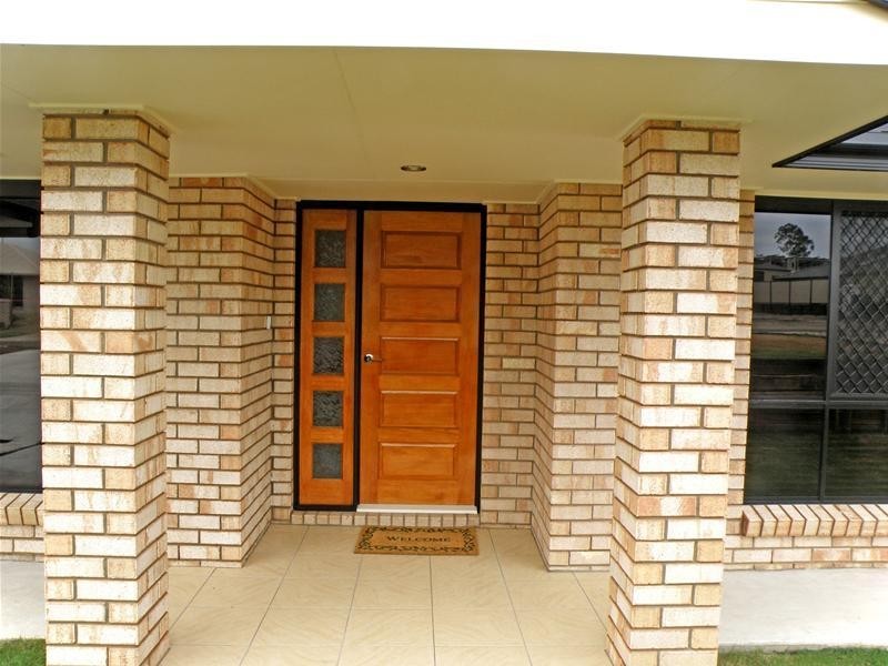 60 29 Paroz Crescent, Biloela QLD 4715