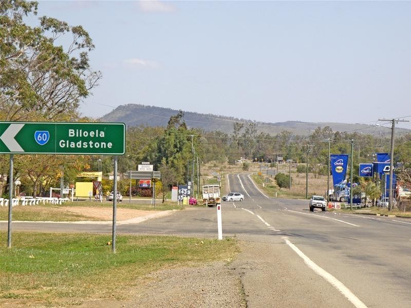 2 Bowen Street, Banana QLD 4702